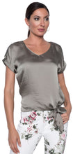 Load image into Gallery viewer, Satin Woven Knit Top