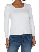 Load image into Gallery viewer, Long Sleeve Scoop Neck Knit Top