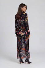 Load image into Gallery viewer, Embroidered Mesh Denim Duster