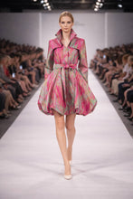 Load image into Gallery viewer, Yarn-Dyed Floral Brocade Bubble-Hem Dress-Coat
