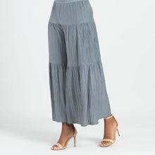 Load image into Gallery viewer, Soft Pleat Knit - Tiered Skirt-Pant