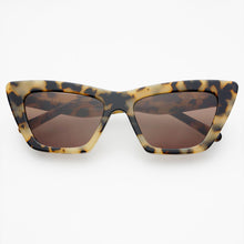 Load image into Gallery viewer, Siena Acetate Womens Cat Eye Sunglasses