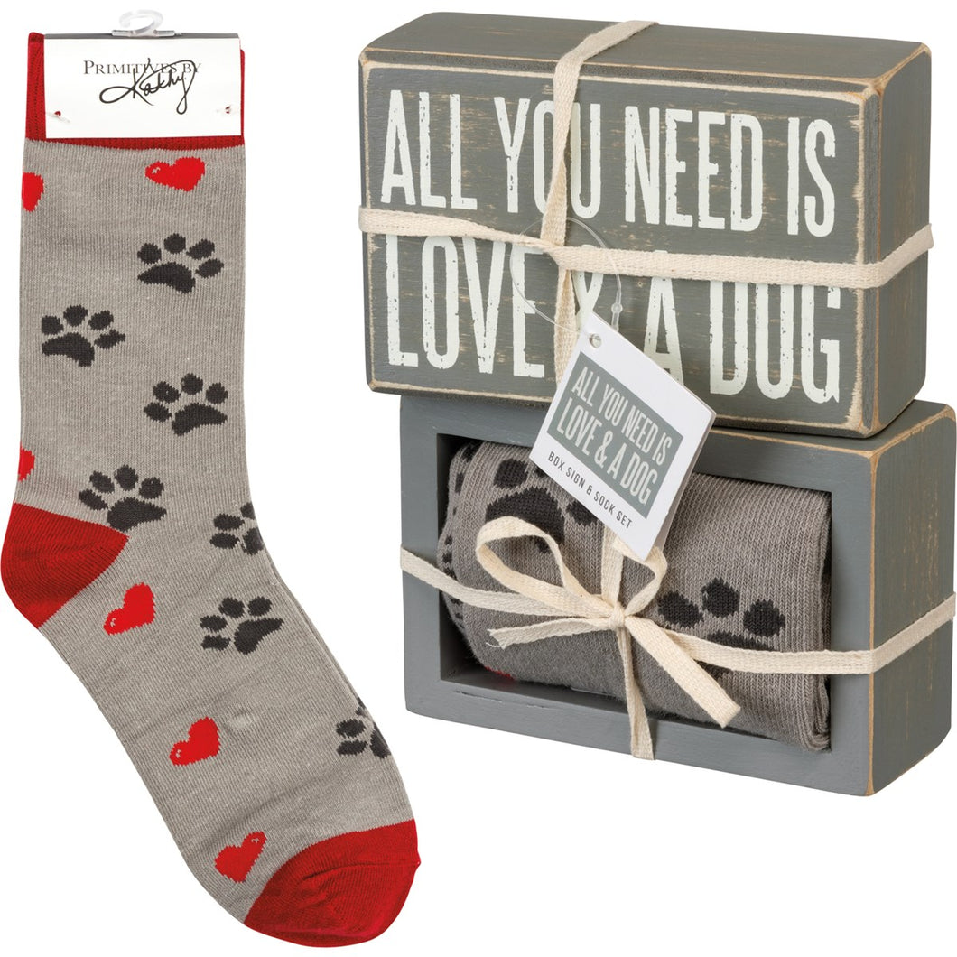 Box Sign & Sock Set - Love And A Dog