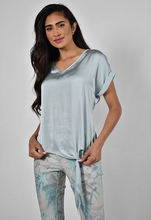 Load image into Gallery viewer, Satin Woven Knit Top