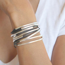 Load image into Gallery viewer, Classic Silverplate Gunmetal Leather Bracelet