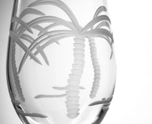 Load image into Gallery viewer, Palm Tree Stemless Wine Tumbler Set